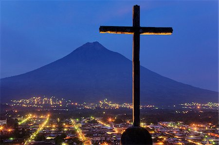 Cross and Volcan de Agua View From Cerro de la Cruz, Antigua, Sacatepequez Department, Guatemala Stock Photo - Premium Royalty-Free, Code: 600-03638801