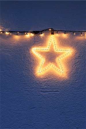 Lumière de Noël, Bavière, Allemagne en forme d'étoile Photographie de stock - Premium Libres de Droits, Code: 600-03644659