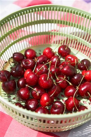 Bowl of Cherries Foto de stock - Sin royalties Premium, Código: 600-03644926