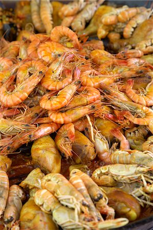 seafood food presentation - Shrimp at Market, St Tropez, Var, Provence, Provence-Alpes-Cote d'Azur, France Stock Photo - Premium Royalty-Free, Code: 600-03644953