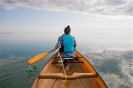 Femme, canoë-kayak, lac Clearwater, Clearwater Lake Provincial Park, Manitoba, Canada Photographie de stock - Premium Libres de Droits, Code: 600-03641265