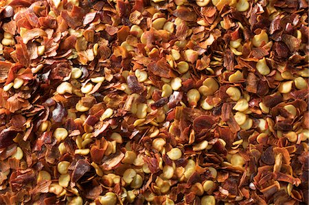 dried herbs - Chili Flakes Stock Photo - Premium Royalty-Free, Code: 600-03685970