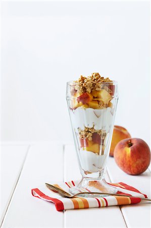 still life peaches - Yogurt, Peaches and Granola Stock Photo - Premium Royalty-Free, Code: 600-03686083