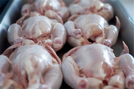 simsearch:600-03697005,k - Uncooked Cornish Hens Stock Photo - Premium Royalty-Free, Code: 600-03697911