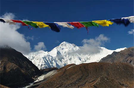 Prière drapeaux, Cho Oyu, Khumbu, le Parc National de Sagarmatha Solukhumbu District, Sagarmatha, Purwanchal, Népal Photographie de stock - Premium Libres de Droits, Code: 600-03737726