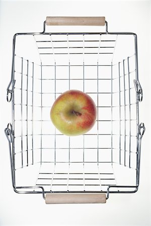 shopping and still life - Apple in Shopping Basket Stock Photo - Premium Royalty-Free, Code: 600-03738138