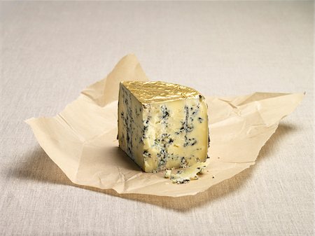 fromage bleu - Bleu Benedictin Cheese Foto de stock - Sin royalties Premium, Código: 600-03738377