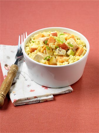 Casserole in Bowl Stock Photo - Premium Royalty-Free, Code: 600-03738381