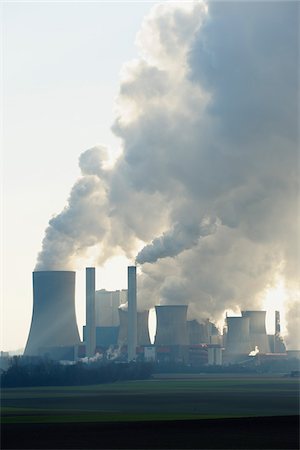 energy tower - Niederaussem Power Station,  Bergheim, North Rhine-Westphalia, Germany Stock Photo - Premium Royalty-Free, Code: 600-03762420