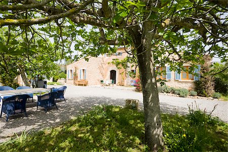 european houses terraces - Patio, Mallorca, Balearic Islands, Spain Stock Photo - Premium Royalty-Free, Code: 600-03777959