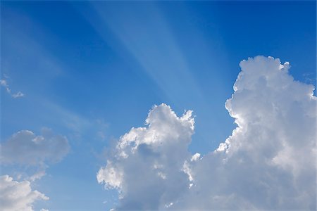 simsearch:600-03075600,k - Les rayons de soleil à travers les nuages, Val d'Orcia, Province de Sienne, Toscane, Italie Photographie de stock - Premium Libres de Droits, Code: 600-03787202