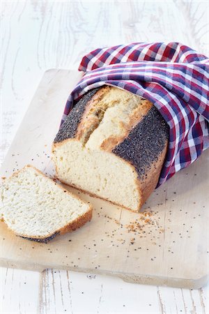 Poppy Seed Bread Stock Photo - Premium Royalty-Free, Code: 600-03782463