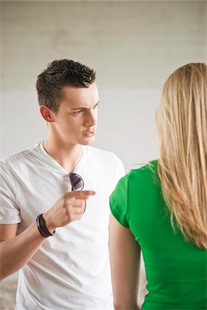 separado - Teenagers Arguing Foto de stock - Sin royalties Premium, Código: 600-03836351