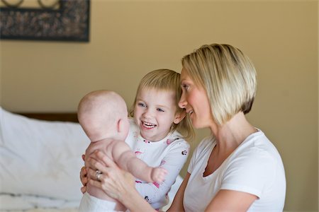 diaper girl - Mother and Daughters Stock Photo - Premium Royalty-Free, Code: 600-03848722