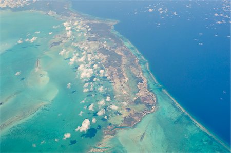 Aerial View of Coastline, San Pedro and Caribbean Sea, Belize Foto de stock - Sin royalties Premium, Código: 600-03849125