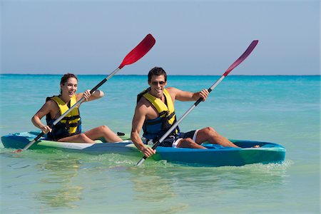sea kayak - Couple Kayaking, Reef Playacar Resort and Spa, Playa del Carmen, Mexico Stock Photo - Premium Royalty-Free, Code: 600-03891041
