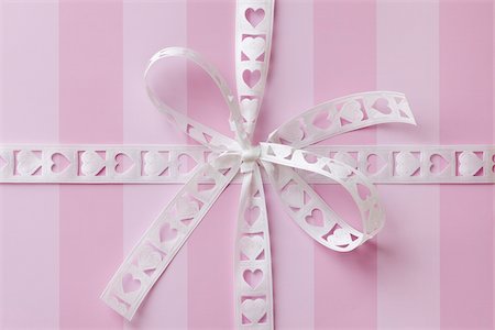 simsearch:600-02801215,k - Gift with Heart Ribbon Stock Photo - Premium Royalty-Free, Code: 600-03907656