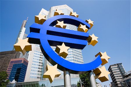 european (places and things) - Euro sign outside European Central Bank, Frankfurt, Germany Stock Photo - Premium Royalty-Free, Code: 614-05792103