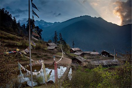 prayer flag - Thsokha, Himalayan Kanchenjunga Region, Sikkim, India Stock Photo - Premium Royalty-Free, Code: 614-05792471