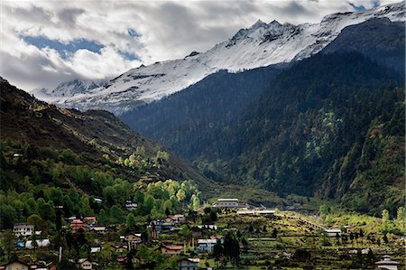 Lachung, Himalayan Kanchenjunga region, Sikkim, India Stock Photo - Premium Royalty-Free, Code: 614-05792490