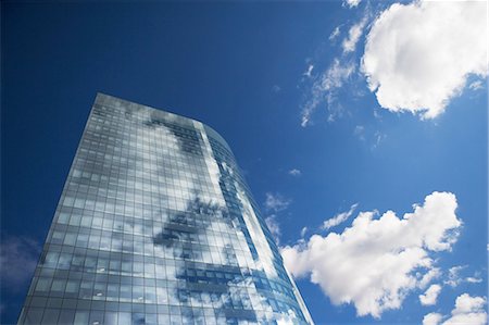 rascacielos - Gratte-ciel moderne Photographie de stock - Premium Libres de Droits, Code: 614-05818884