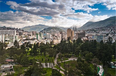 quito - Elevated view of Quito, Ecuador Stock Photo - Premium Royalty-Free, Code: 614-05819101