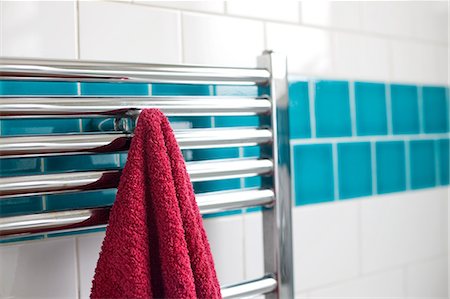 simsearch:614-03982096,k - Towel hanging on a rail in bathroom Stock Photo - Premium Royalty-Free, Code: 614-05955608