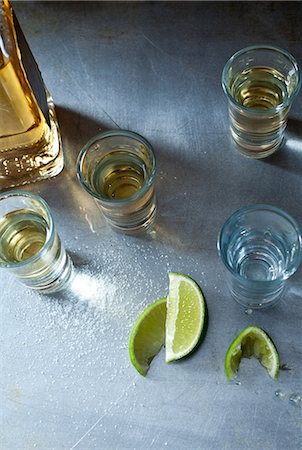 drucken - Tequila shots Stock Photo - Premium Royalty-Free, Code: 614-06002089
