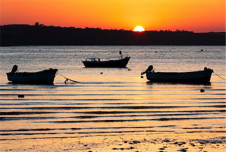 fishing boat - Sunset, skerries harbour, dublin, ireland Foto de stock - Sin royalties Premium, Código: 614-06002483