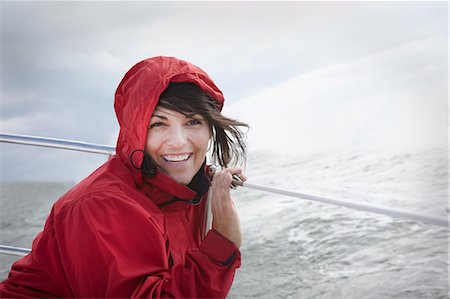 Mature woman sailing Foto de stock - Sin royalties Premium, Código: 614-06002523