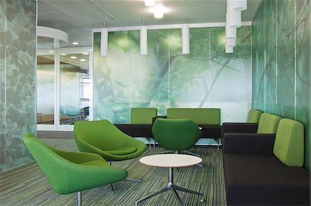 praxis (arztbüro) - Sofas und Stühle in leere Bürogebäude Stockbilder - Premium RF Lizenzfrei, Bildnummer: 614-06044733