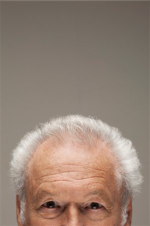 Senior man, cropped portrait Foto de stock - Sin royalties Premium, Código: 614-06169248
