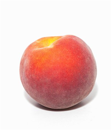 peach color - Whole peach Stock Photo - Premium Royalty-Free, Code: 614-06336051