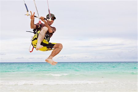 Kitesurfer in the air Foto de stock - Sin royalties Premium, Código: 614-06442656