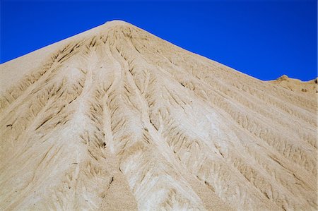 Pile of sand on commercial site Stock Photo - Premium Royalty-Free, Code: 614-06442967