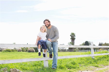family, fence - Father with son on wooden fence Stock Photo - Premium Royalty-Free, Code: 614-06719247