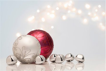 festive ornament - Christmas decorations and jingle bells Stock Photo - Premium Royalty-Free, Code: 614-06719266