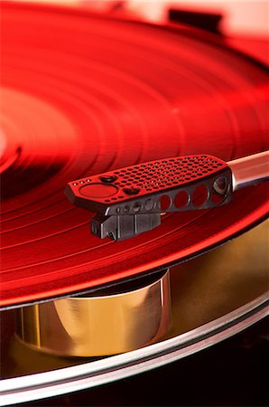 Close up of record in player Stock Photo - Premium Royalty-Free, Code: 614-06719314