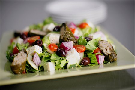 salad not person - Close up of plate of chopped salad Foto de stock - Sin royalties Premium, Código: 614-06720032