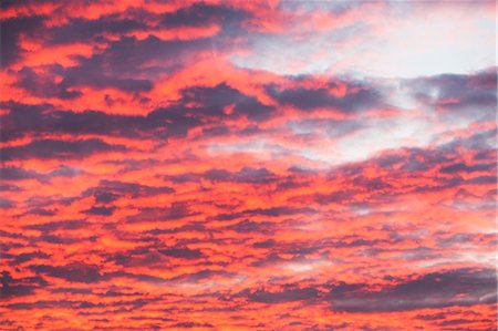 Vibrant cloudscape Photographie de stock - Premium Libres de Droits, Code: 614-06813329