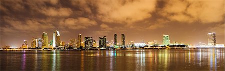sky night nobody clouds - Downtown, San Diego, California, United States Foto de stock - Sin royalties Premium, Código: 614-06895655