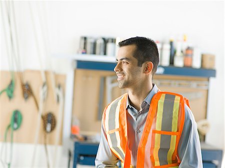 simsearch:614-06895837,k - Mid adult construction worker smiling Stock Photo - Premium Royalty-Free, Code: 614-06895836