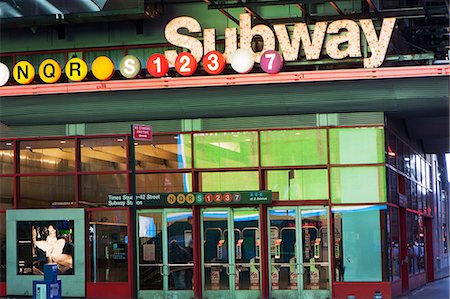 panneau de signalisation - Times Square subway station, New York City, USA Photographie de stock - Premium Libres de Droits, Code: 614-06974255