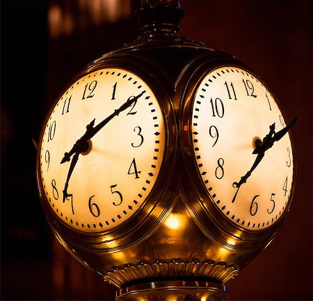 simsearch:614-06974252,k - Clock, Grand Central Station, New York City, USA Foto de stock - Sin royalties Premium, Código: 614-06974256