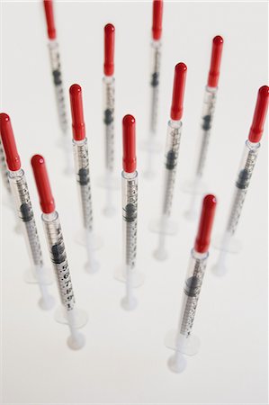 Syringes in upright position Stock Photo - Premium Royalty-Free, Code: 614-07145772