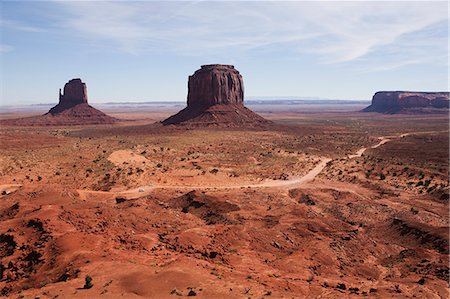 Monument Valley Tribal Park, Navajo, Arizona, USA Stock Photo - Premium Royalty-Free, Code: 614-07240088