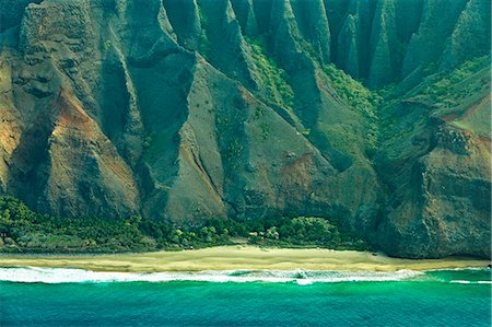 Kalalau Beach, Na Pali Coast, Kaua'i, Hawaii, USA Photographie de stock - Premium Libres de Droits, Code: 614-07768108