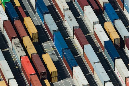 economía global - Aerial view of stacked cargo containers, Port Melbourne, Melbourne, Victoria, Australia Foto de stock - Sin royalties Premium, Código: 614-07806092