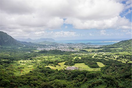 View of valley at Nuuanu Pali, Hawaii, USA Stock Photo - Premium Royalty-Free, Code: 614-08030557