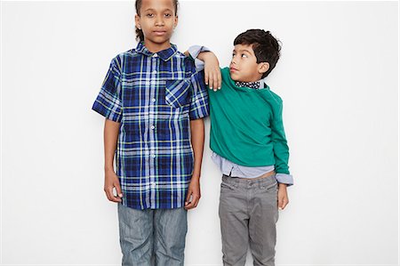 simsearch:614-07194702,k - Boy leaning against friend's shoulder Stock Photo - Premium Royalty-Free, Code: 614-08030875